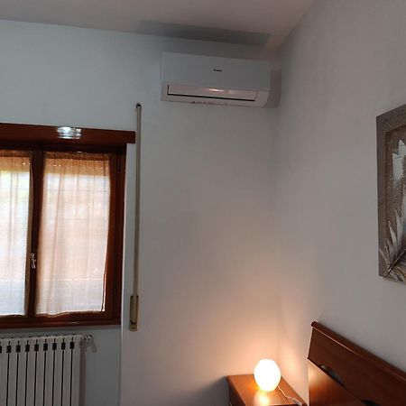 Alloggiare Da Sandra Roma Exterior foto