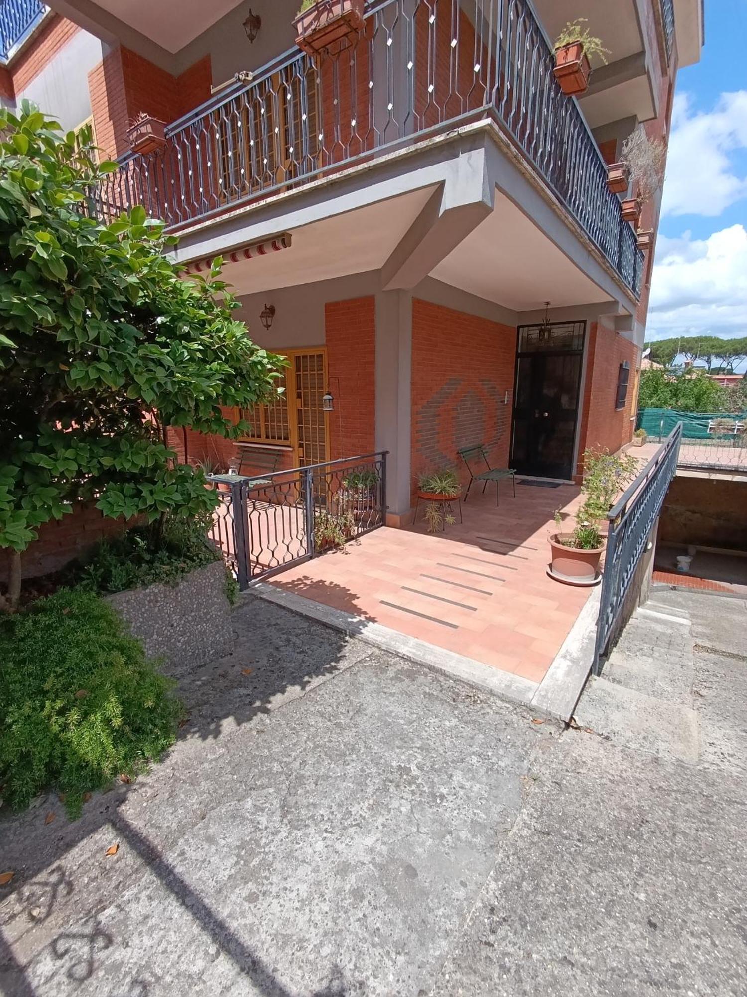 Alloggiare Da Sandra Roma Exterior foto